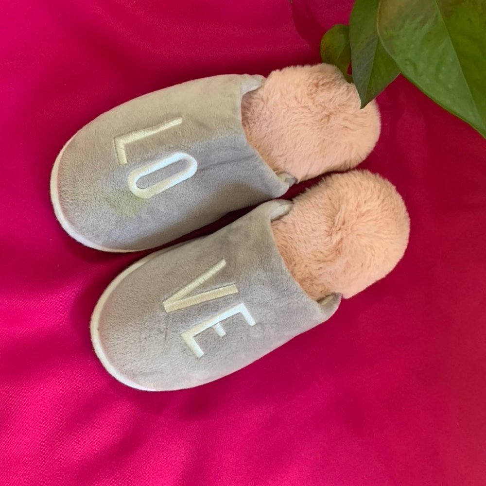 Love slippers shoes